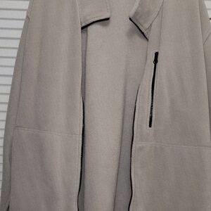 Guide Series GS Cream Fleece Jacket with Green Label